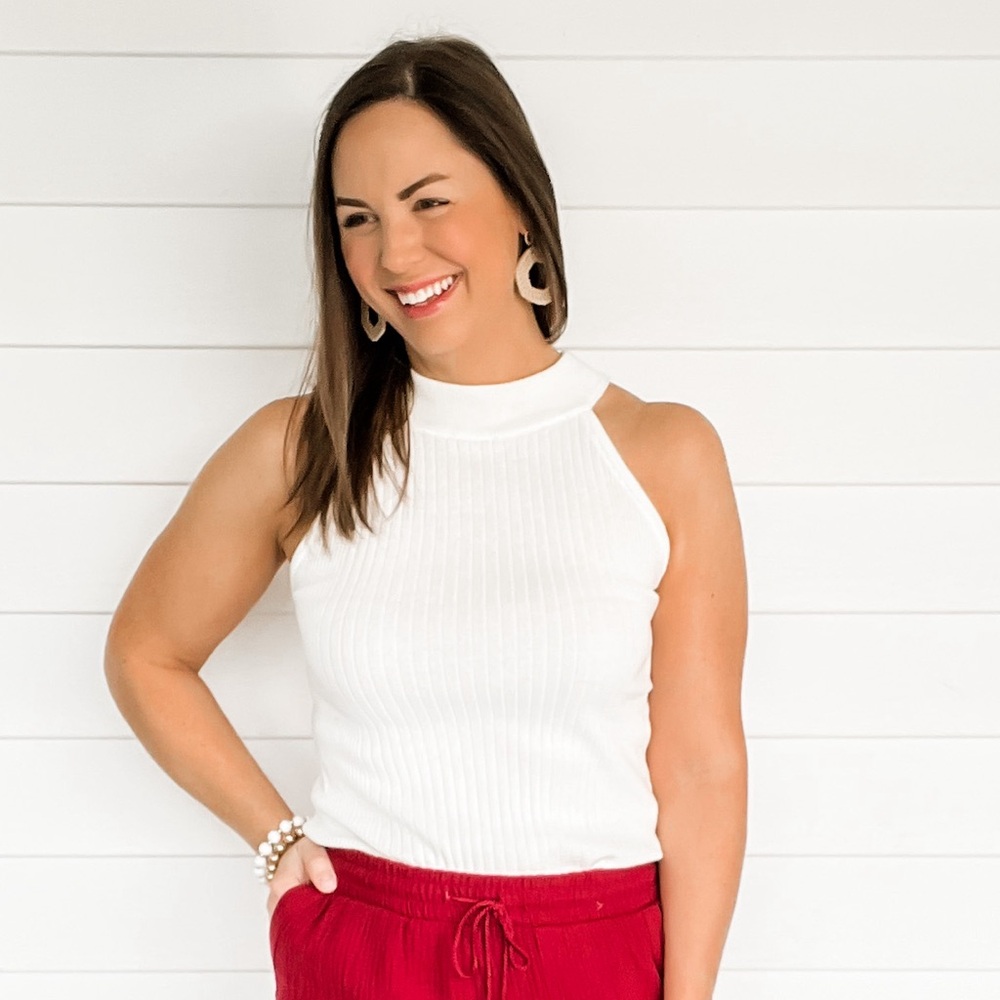 High Neckline Sleeveless Knit Top in White